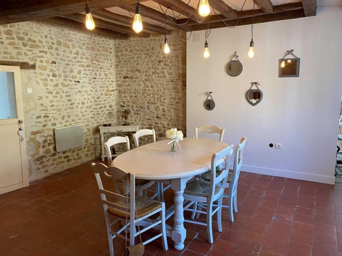 Maison De Village Avec Jardin, Parc Prive Et Box Fibre, Animaux Bienvenus, A 15 Min Du Mans - Fr-1-410-333 Mezieres-sous-Lavardin Ngoại thất bức ảnh